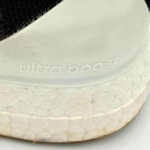 Adidas by Stella McCartney Black and White Sneakers - Picture 13 of 13